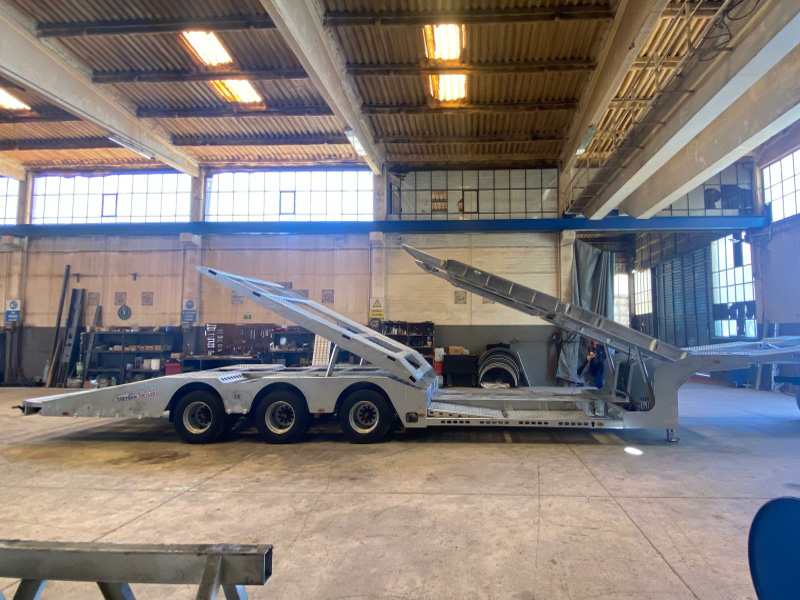 Lowbed dorse, alçak yataklı ağır hizmet treyler — E.L.M. TREYSAN üretimi